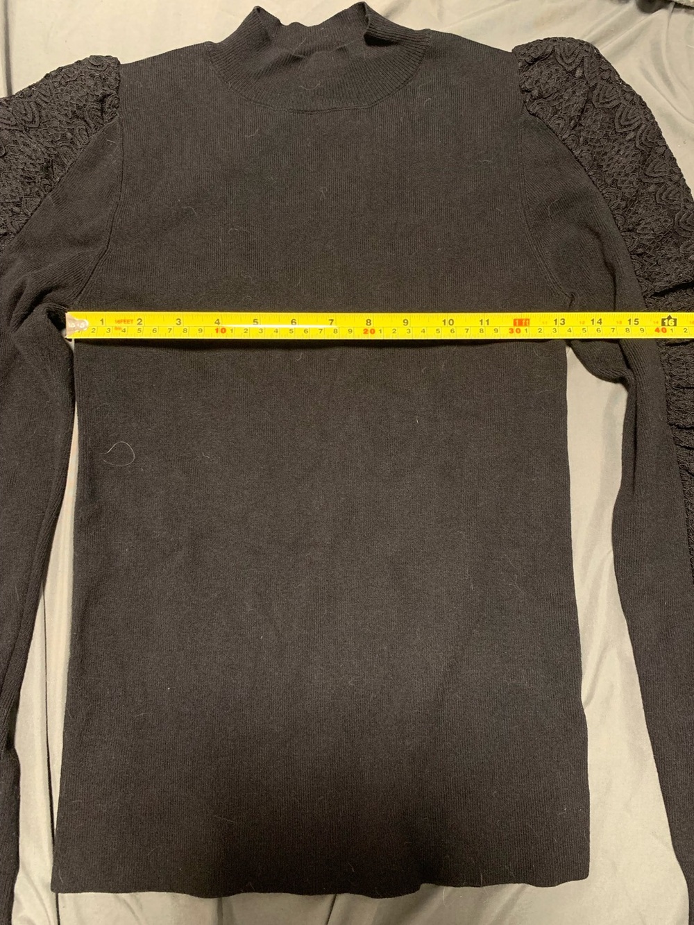 NWOT Lulu's Black Ribbed Knit Top with lace sleeves